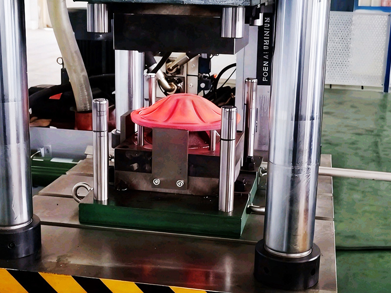 1028山東盛源雙款礦山支護(hù)新品重磅發(fā)布，多維創(chuàng)新守護(hù)井下安全（王為穩(wěn)   石文波  桑亞鵬）